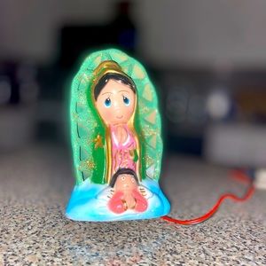 Guadalupe electric light decor